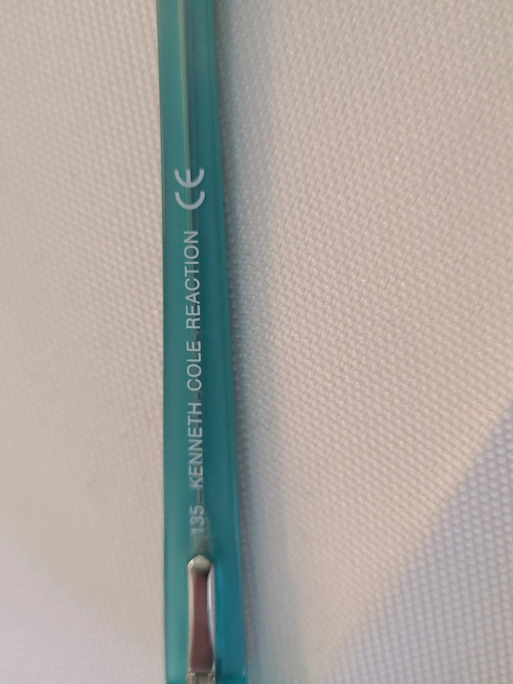 Kenneth Cole Reaction Eyeglass Frames KC0673 53 17 135